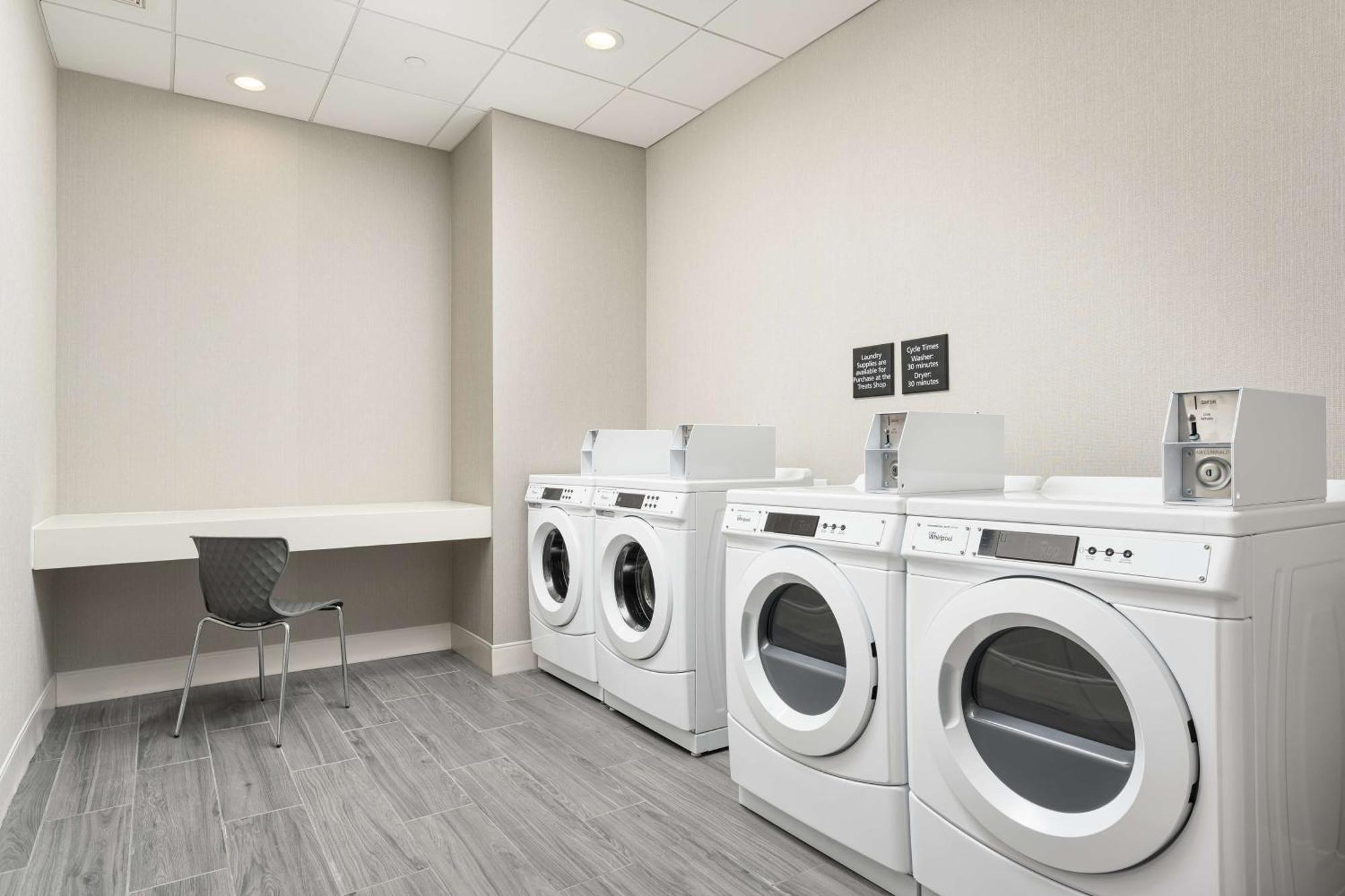 Hampton Inn Ashland City, Tn ภายนอก รูปภาพ